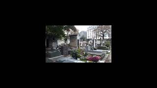 Cimetière de Montmartre les Artistes [upl. by Swann]