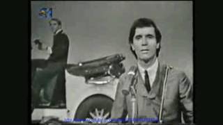 ROBERTO CARLOS  O CALHAMBEQUE 1966 Começo do Rock no Brasil  HD [upl. by Remus563]