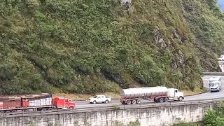 Camiónes 🚛⛰️HiNO  iNTERNACiONAL  SiNOTRUK  KENWORTH [upl. by Kurzawa126]