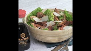 Recette de Salade Caesar au poulet grillé et vinaigrette à la sauce soja salée  750g [upl. by Anircam]