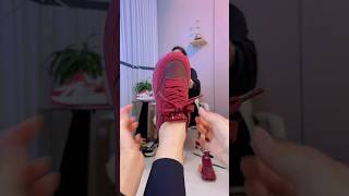 Look taller thinner and have longer legs How to tie shoelaces [upl. by Kiraa]