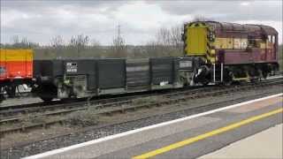 08752 EWS Livery Class 08 Shunter at Didcot 19th April 2013 [upl. by Bondie]