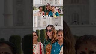 Quelques photos avec des indiennes au Taj Mahal 🥰 inde tajmahal agra voyage [upl. by Yrehcaz]