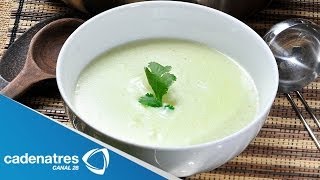 Receta para preparar sopa de chayote con te de limón Sopa de chayote  Té de limón [upl. by Aleacem962]