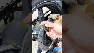 bike disc brake lock trick motos [upl. by Ellerrad332]