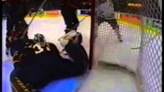 2002  Thrashers  Maple Leafs  Pasi Nurminen Ridiculous Save [upl. by Rosalee]