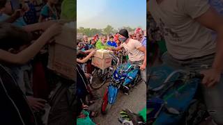 chapri rider  গরিবের ক্ষতি করল 🤬🤬 ktm bike  bike stunt  duke 390  road range against 🤬I helped 🤲 [upl. by Ggerc679]