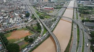 Como dirigir caminhão nas marginais [upl. by Ronny]