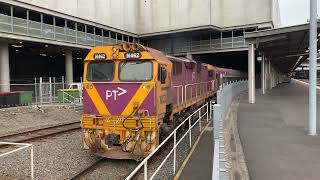 VLine N462 City of Shepparton Departing Southern Cross Station to Warrnambool Leslie RS5T HORN SHOW [upl. by Airamesor]