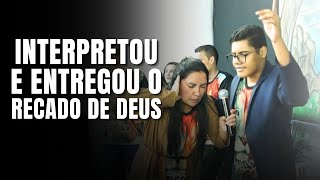 ELE COMEÇOU FALAR EM LÍNGUAS ESTRANHAS E MISSIONÁRIA INTERPRETA PARA A IGREJA [upl. by Anyale]