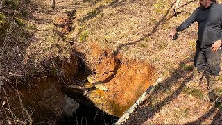 Huge Cave Opened Up In Homeowners Front Yard [upl. by Deborah]