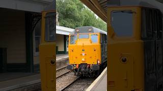 31430 Sister Dora Diesel Locomotive  Arriving at Eridge [upl. by Wendalyn]