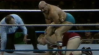 Bob Backlund vs The Iron Sheik — WWE Championship Match December 26 1983 [upl. by Enirrok]