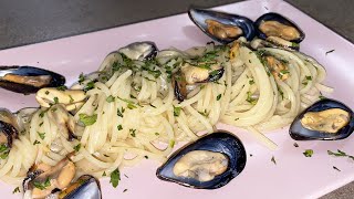 SPAGHETTI ALLE COZZE RICETTA ORIGINALE [upl. by Anaeed]