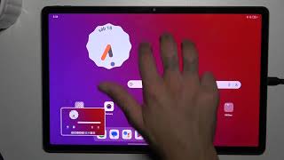 Cómo hacer una captura de pantalla en Lenovo Tab P12  screenshot [upl. by Niabi]