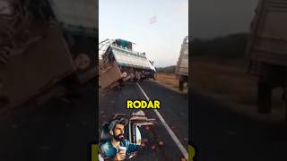 Ayuda a su compañero camiónero y sale mal camiones trucks camioneros shorts trailers [upl. by Onilecram]