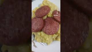 Plátano con salami frito [upl. by Fantasia915]