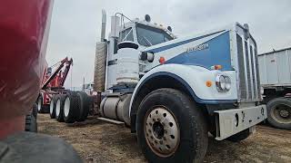 Cummins V903 V8 diesel cold start in 1971 Kenworth W900A [upl. by Aneev639]