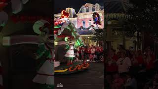 Chip amp Dale Dance for Clarice Chipmunks Attention at Mickeys Once Upon a Christmastime Parade [upl. by Suaeddaht]