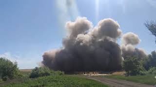 BM30 quotSMERCHquot Long Range Artillery system shooting in ukraine [upl. by Ayim214]