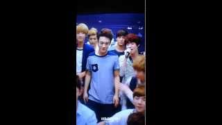 fancam 120810 EXO KTV  members playing around  SM ART EXHIBITION [upl. by Casar]