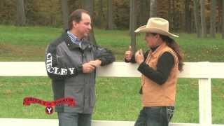 Julie Goodnight Talks About Saddle Fit with Darrell Nephew of Circle Y Saddles [upl. by Kilian]