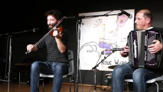 Polka  par duo Artense  fest noz Plescop 14022015 [upl. by Roel]