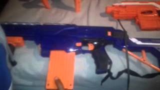 Jugando con pistolas NERF [upl. by Song]