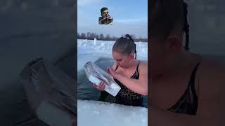 snow frozen funny mermaid ice icequeen winter iceswimming swimmingstyle iceswim [upl. by Aerdnahc]