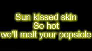 Katy Perry ftSnoop Dogg  California Girls With lyrics new song 2010 version [upl. by Lebezej8]