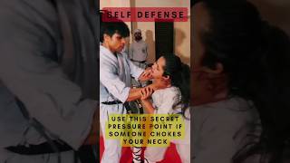 Self Defense pressure point against front choke on neck selfdefense martialarts [upl. by Dranik]