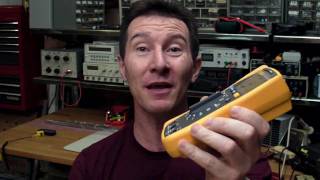 EEVblog 60  Fluke 117 Multimeter Review and Teardown [upl. by Schmitz]