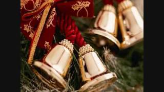 Classic Christmas Songs Mormon Tabernacle Choir  Carol Of The Bells [upl. by Aretse57]