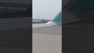 Flight 🛫🛫 Dammam airport video [upl. by Henryetta]