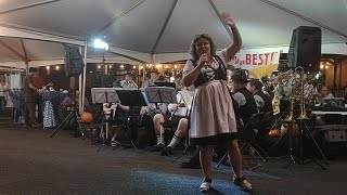 Round Top Brass Band quotAuf der Vogelwiesequot at Fredericksburg Oktoberfest 10424 [upl. by Irene]