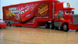 LEGO LIGHTNING McQUEEN 8484 [upl. by Grand818]