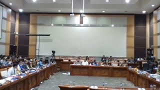 Arteria Dahlan Kritisi KPK saat RDP dengan Komisi III [upl. by Illak]