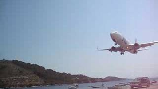 Powerful landing at Skiathos Airport [upl. by Svetlana]