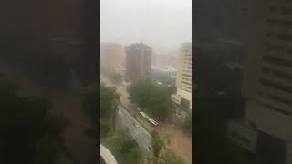 Málaga EspañaColapsadas varias de las arterias principales debido a las inundaciones por lluvias [upl. by Evey984]