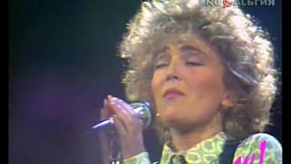 Rossana Casale  Brividi HQ quotSAN REMO a Moscaquot Fiori e Canzoni dall Italia 1986 [upl. by Cathi]