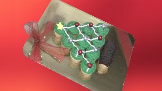 Arbol de Navidad con Cupcakes  Club de Reposteria [upl. by Elcarim565]