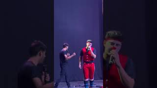 Cantando haja colírio no circo 🎪 sertanejo circo shorts viralvideo [upl. by Scheck558]