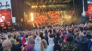 Foo Fighters Walk at Old Trafford Cricket Ground Manchester 130624 [upl. by Rennoc]