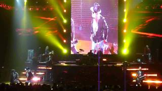 Guns and Roses  Welcome To The Jungle live in Phoenix AZ 122711  Comerica Theater [upl. by Ybrek720]