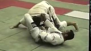 Viktor Doria vs Roberto Roleta Magalhães BrownBlack belt semifinal  Brasileiro de Equipes 1997 [upl. by Uri]