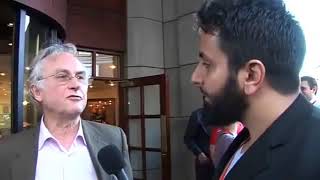 Hamza Tzortzis confronts Richard Dawkins [upl. by Aelahc530]