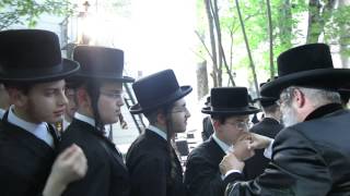 skvere boys visits niklesburg rebbe pt 2 [upl. by Garrity]