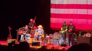 Whiskey River  Willie Nelson  Credit Union 1 Amphitheatre Tinley Park IL 090724 [upl. by Artek]