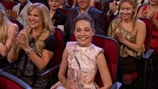 Maddie Ziegler  Peoples Choice Awards 2016 [upl. by Waddle]