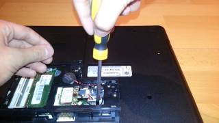 Anleitung HP G72 die Festplatte austauschen  Laptop reparieren [upl. by Yc]